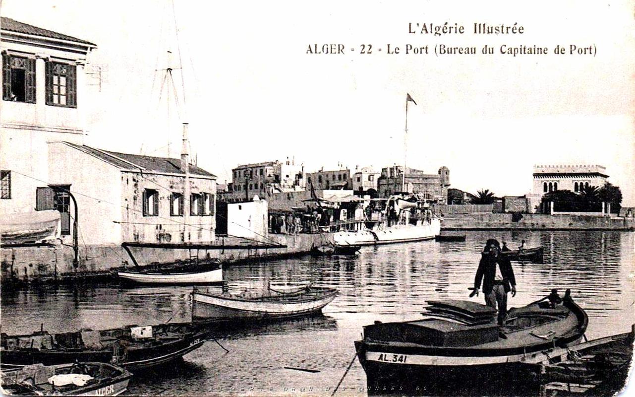 Alger - Le Port - Bureau du Capitaine.jpg